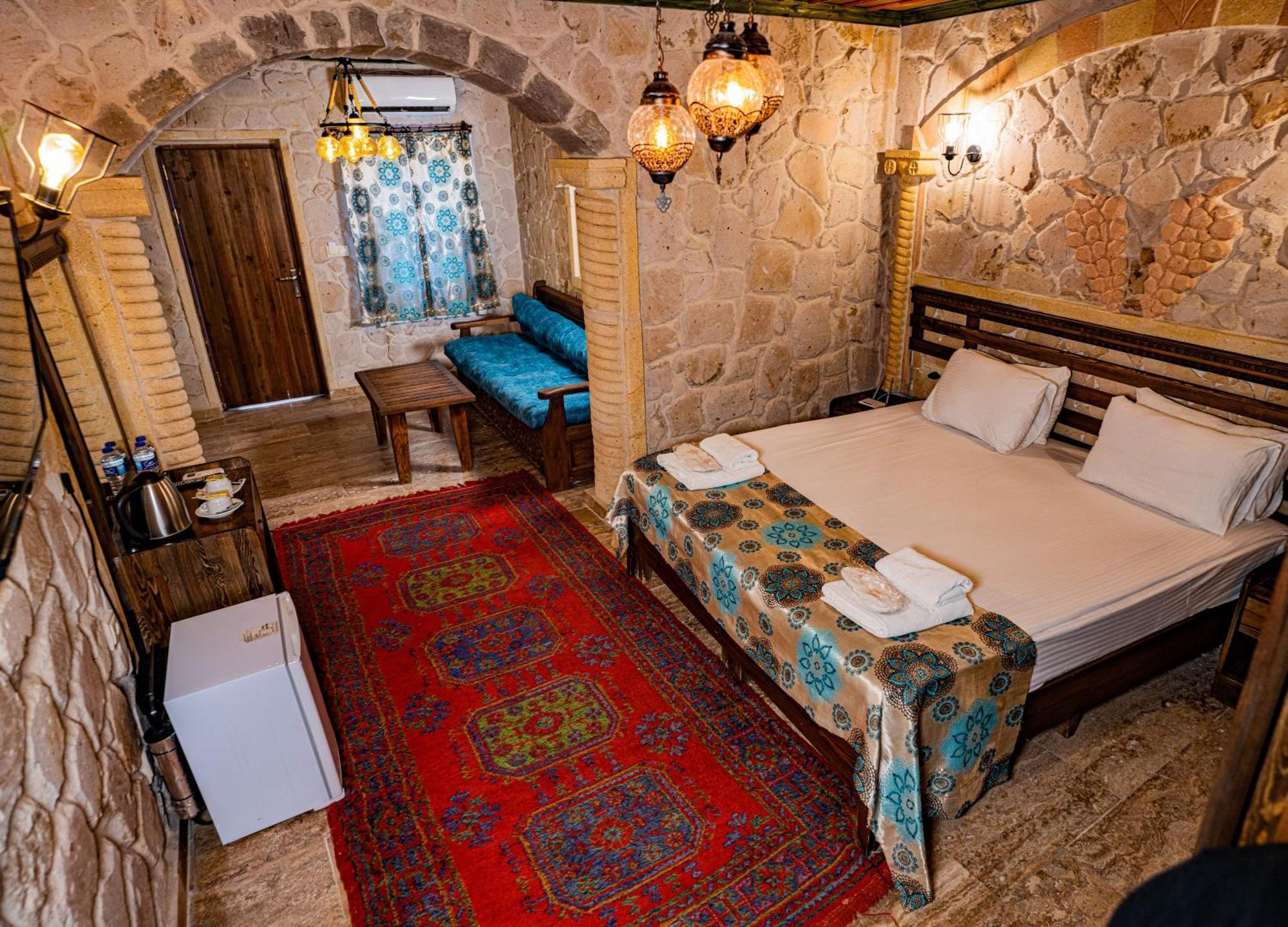Cappadocia Caves Hotel Göreme Pokoj fotografie