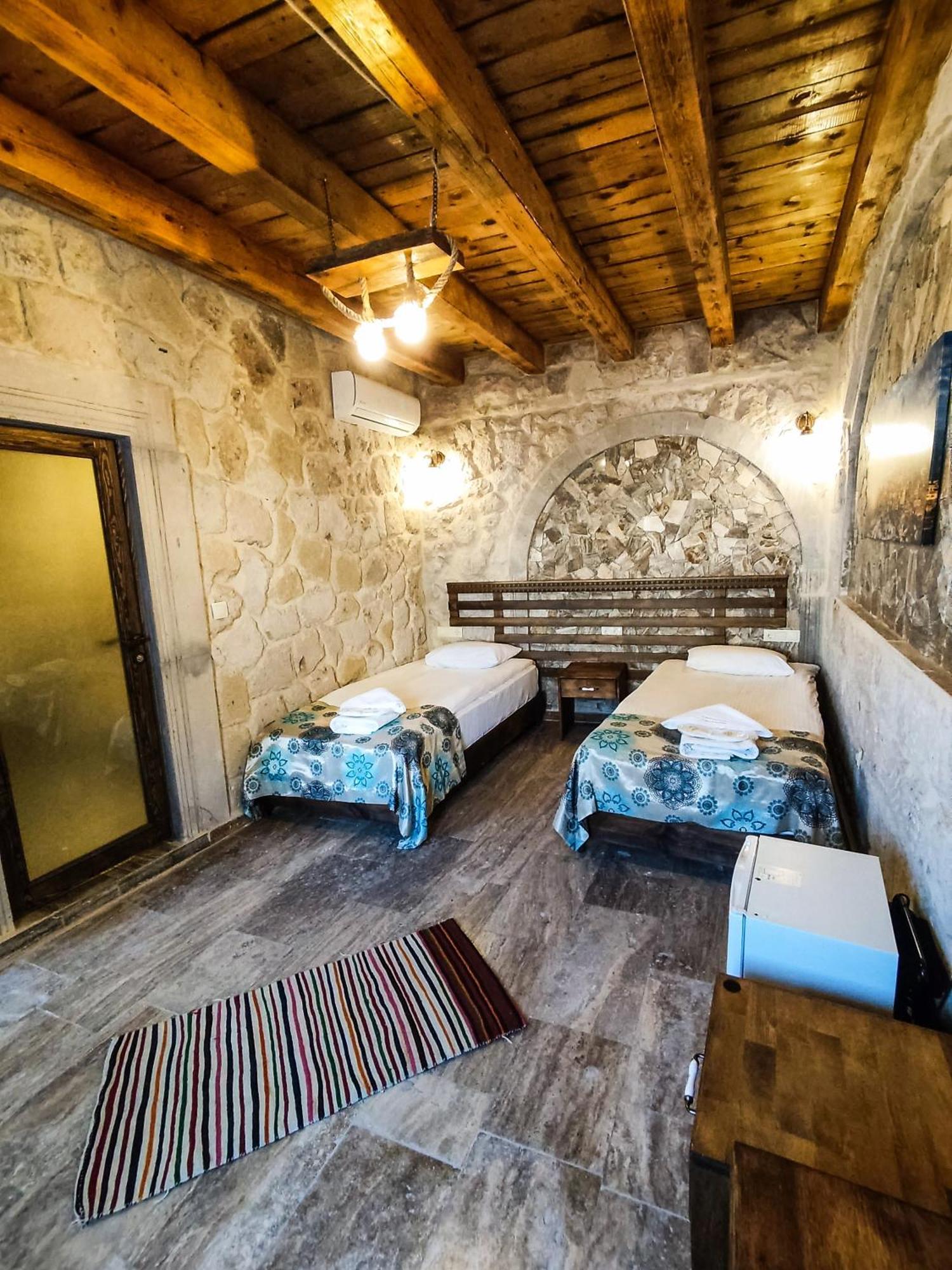 Cappadocia Caves Hotel Göreme Pokoj fotografie