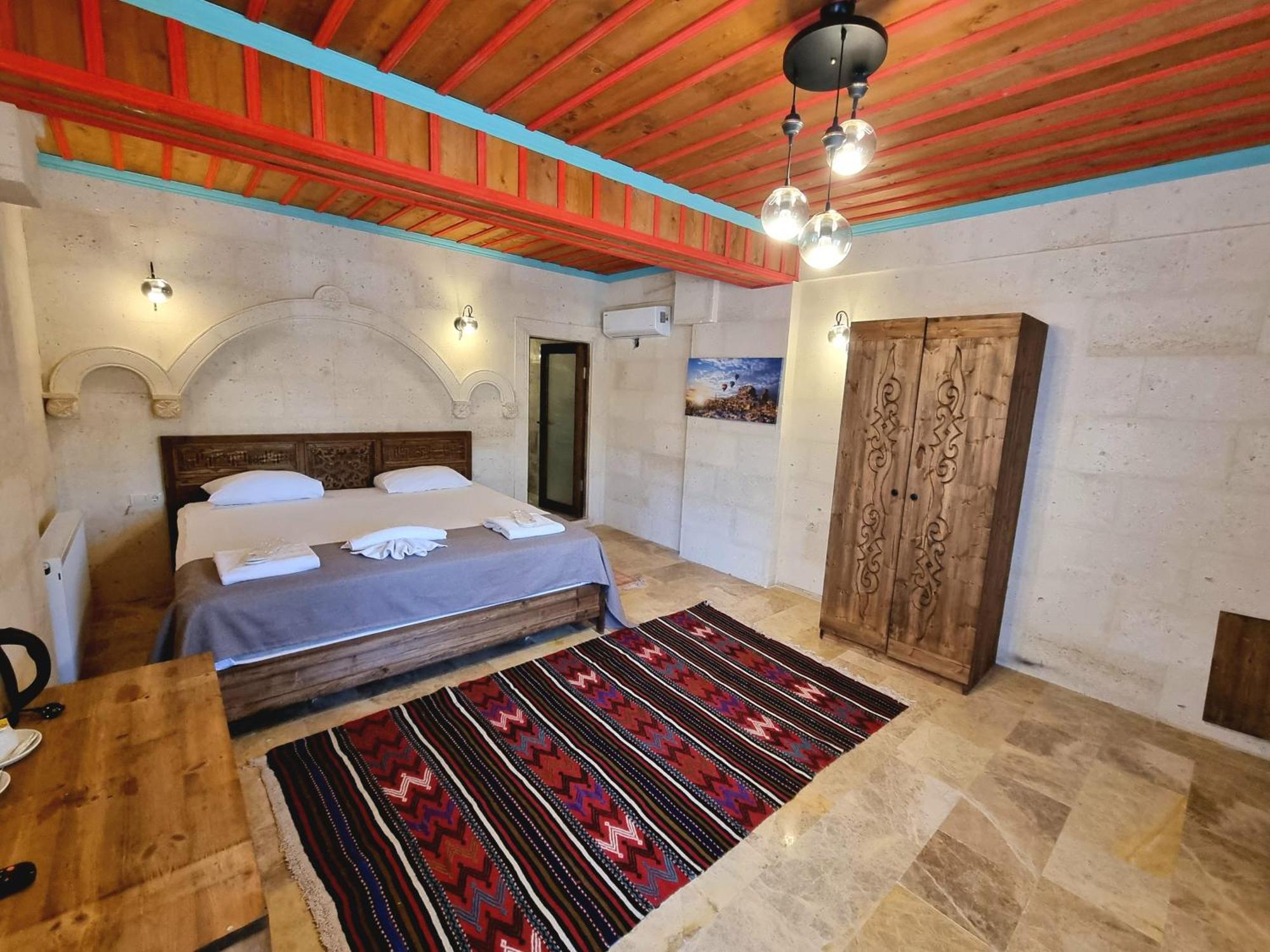Cappadocia Caves Hotel Göreme Pokoj fotografie