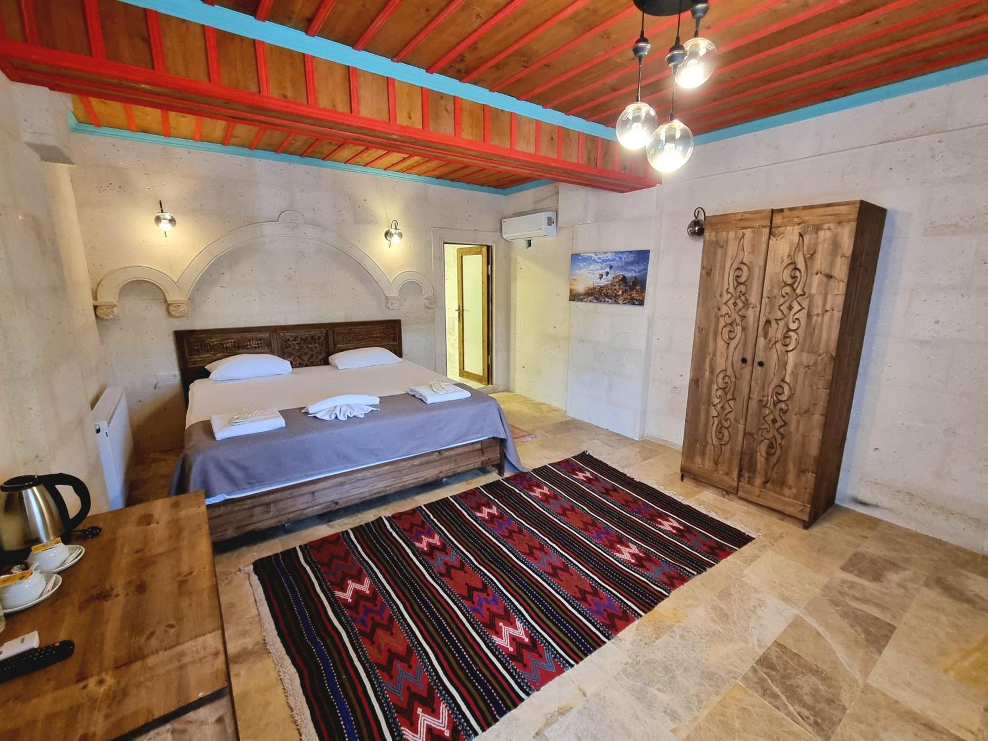 Cappadocia Caves Hotel Göreme Pokoj fotografie